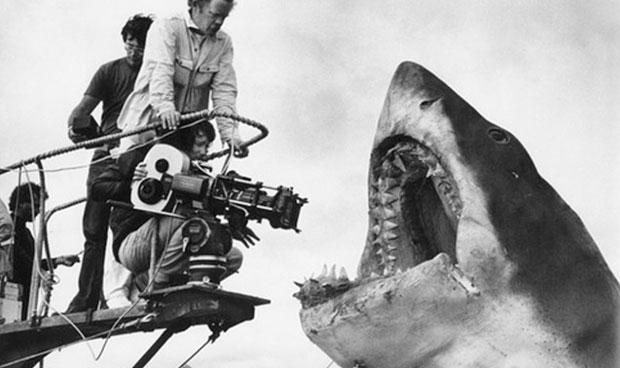 Imagen del making of de la película «Tiburón». Foto: denofgeek.com 