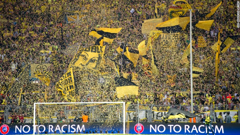 Aspecto de la tribuna del estadio del Borussia Dortmund.