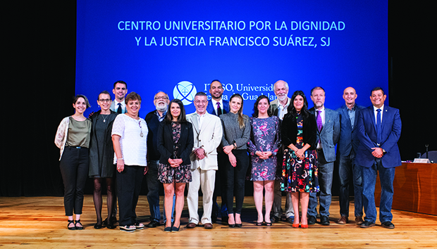 El CUDJ fue presentado ante autoridades universitarias y representantes de otros organismos. Foto: Luis Ponciano